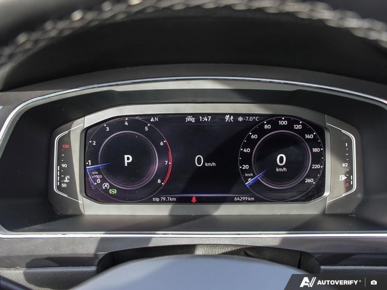 2022 Volkswagen Tiguan ComfortlineACCIDENT-FREE, AWD, SUNROOF, HTD SEATS, Photo