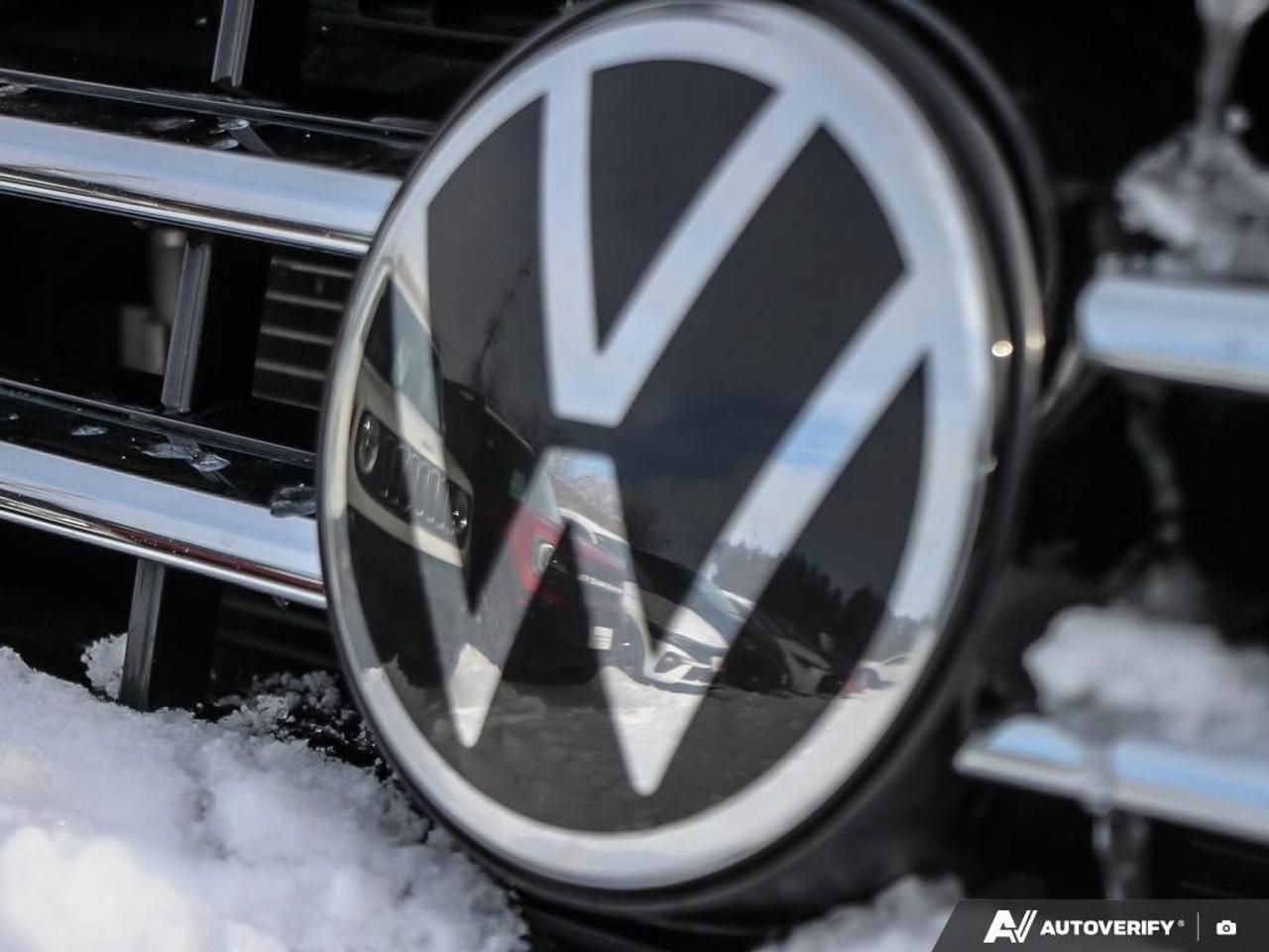 2022 Volkswagen Tiguan ComfortlineACCIDENT-FREE, AWD, SUNROOF, HTD SEATS, Photo