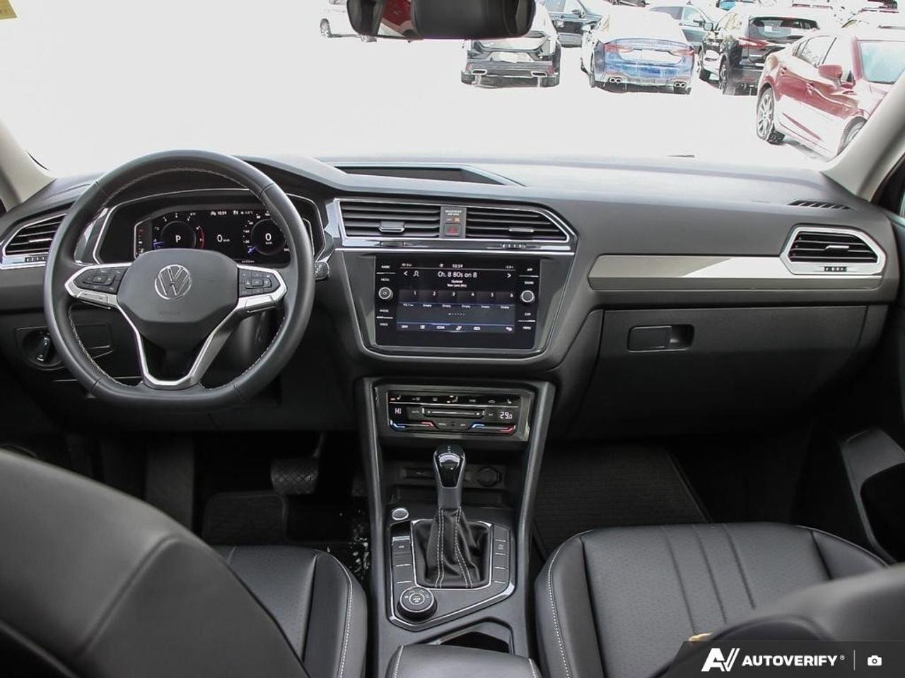 2022 Volkswagen Tiguan ComfortlineACCIDENT-FREE, AWD, SUNROOF, HTD SEATS, Photo