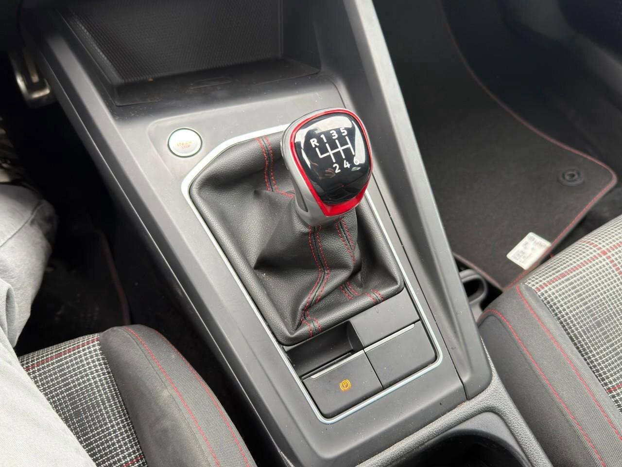 2022 Volkswagen Golf GTI Performance Manual Photo