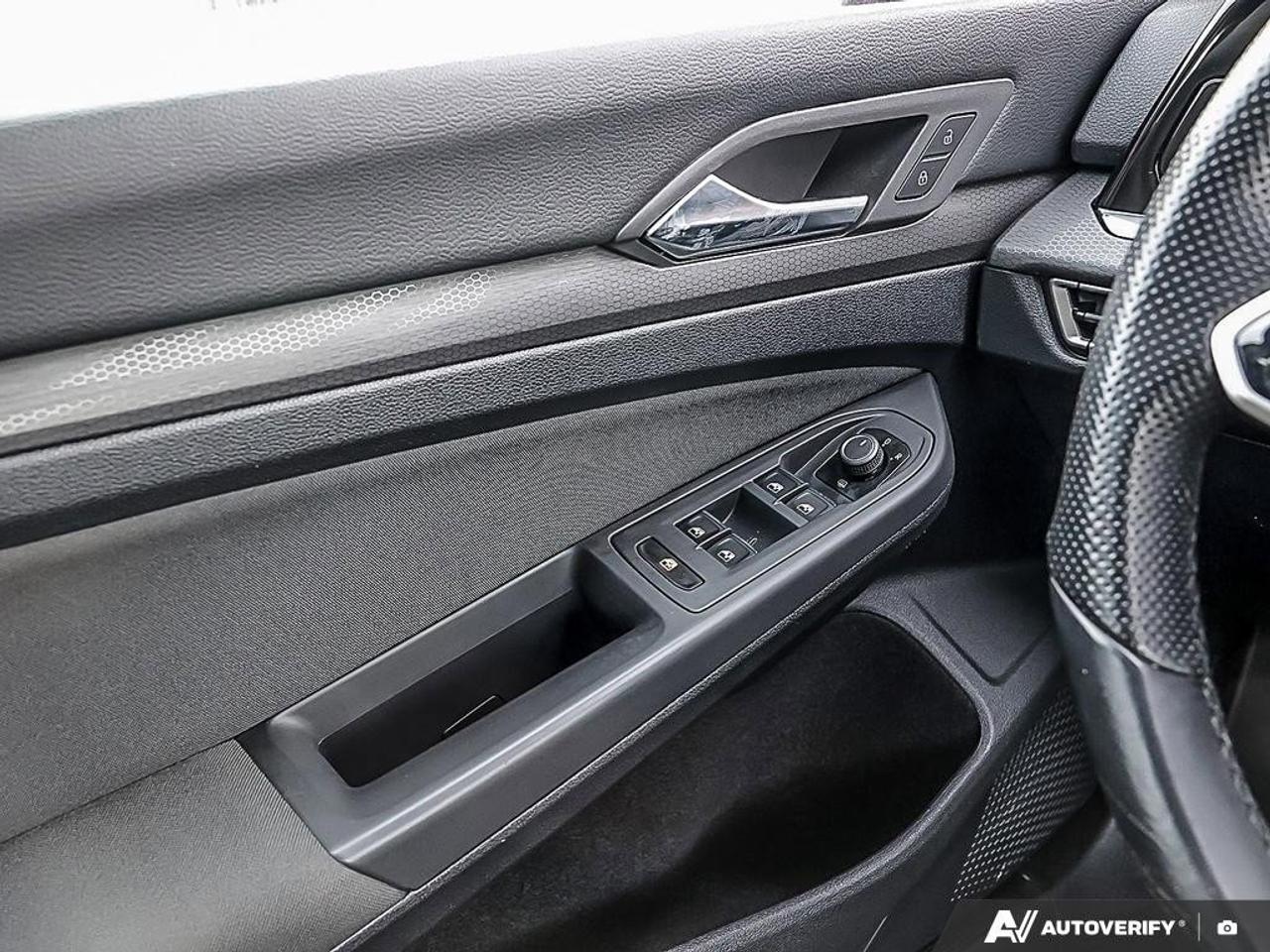 2022 Volkswagen Golf GTI PerformanceMANUAL, CLOTH PACK, SUNROOF, HARMON KAR Photo