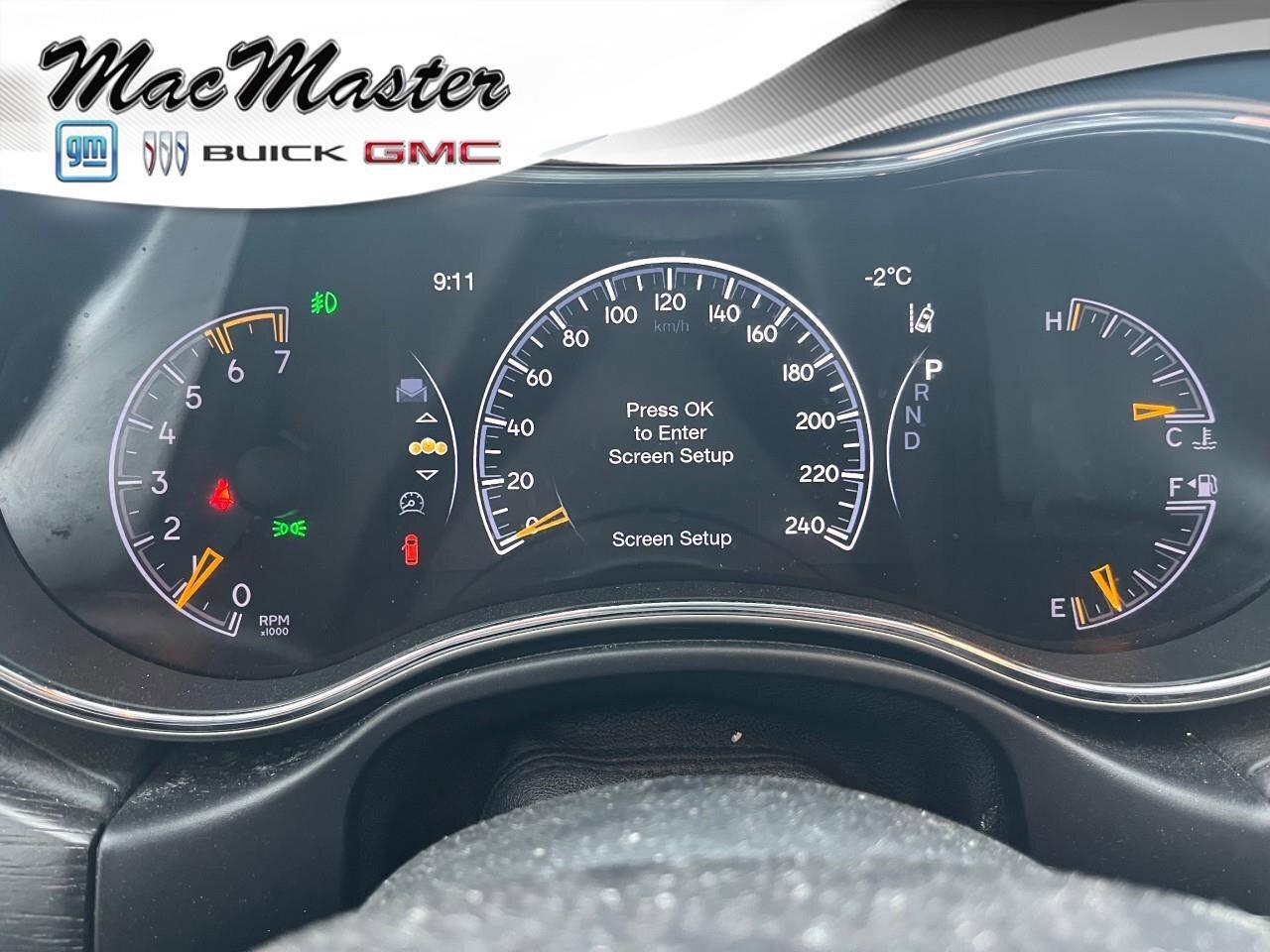 2017 Jeep Grand Cherokee SummitSUMMIT, 5.7L V8, AWD, LEATHER, ALLOYS, 1-OWN Photo