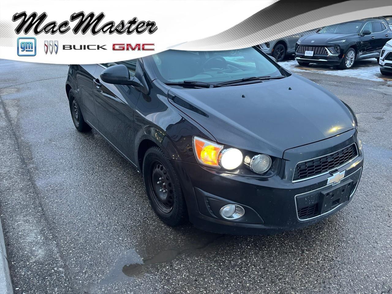 2015 Chevrolet Sonic LTHATCHBACK, LT, 1.8L, AUTOMATIC, FWD, CLOTH, AS-T Photo