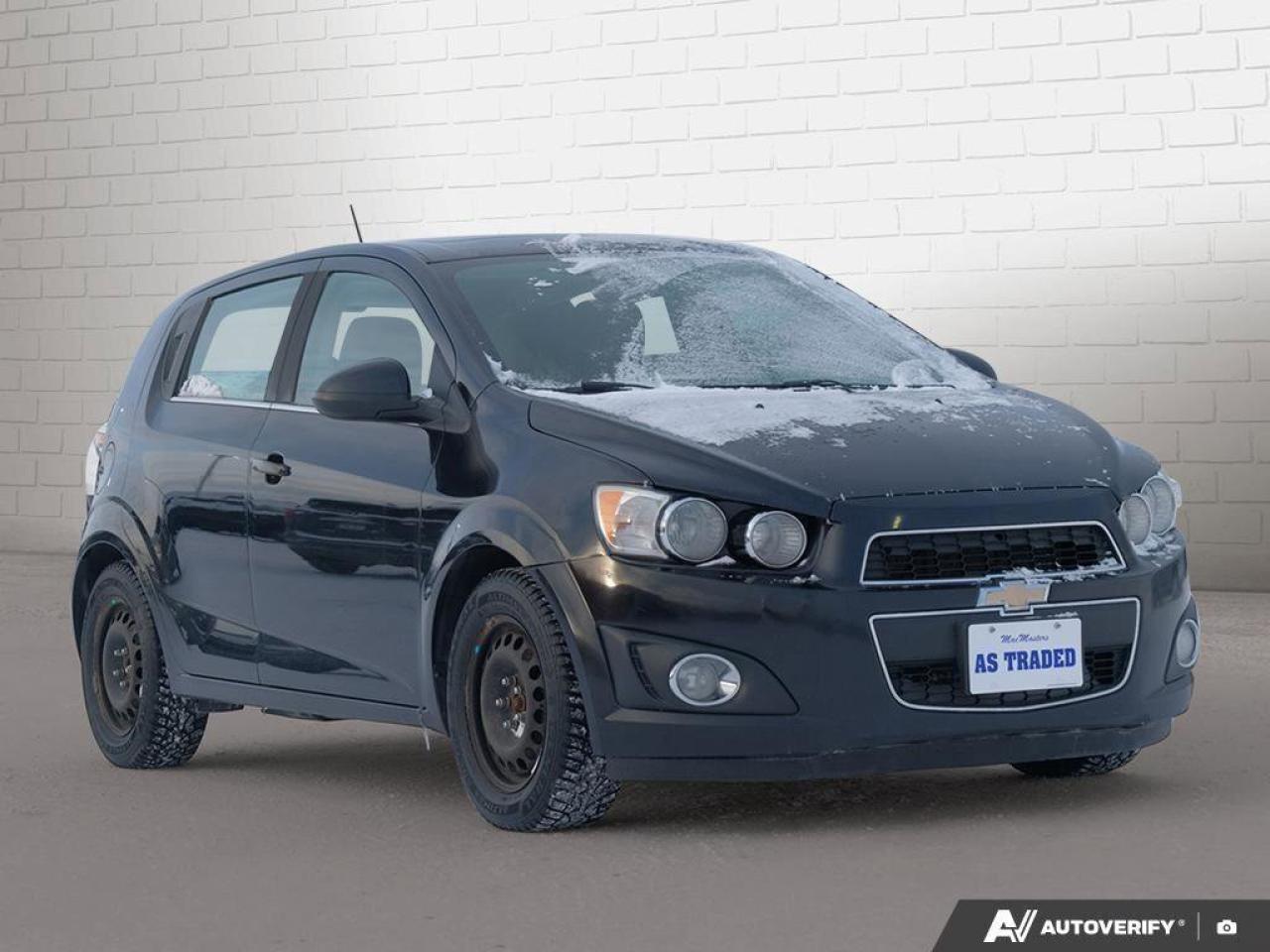 2015 Chevrolet Sonic LTHATCHBACK, LT, 1.8L, AUTOMATIC, FWD, CLOTH, AS-T Photo