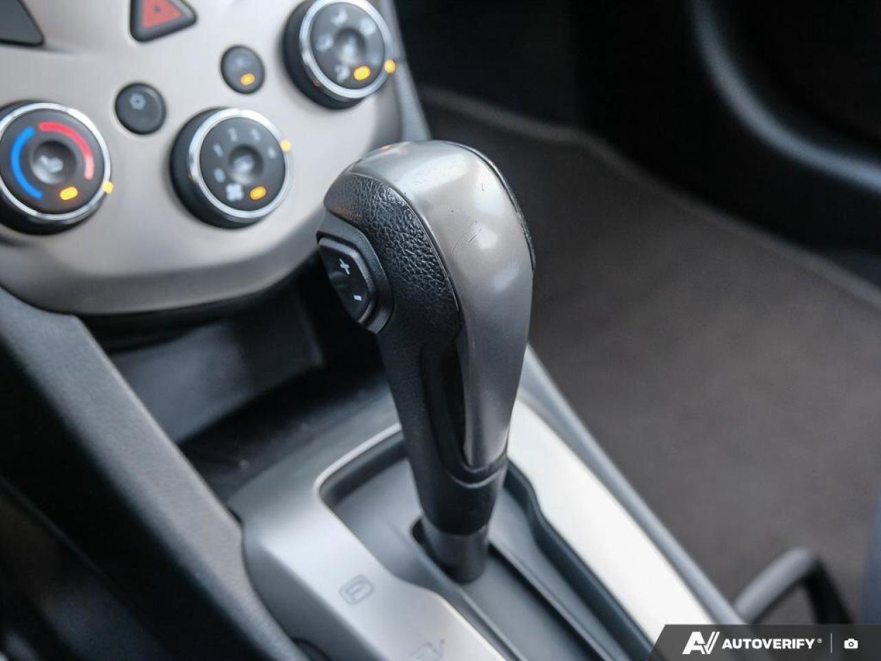 2015 Chevrolet Sonic LTHATCHBACK, LT, 1.8L, AUTOMATIC, FWD, CLOTH, AS-T Photo