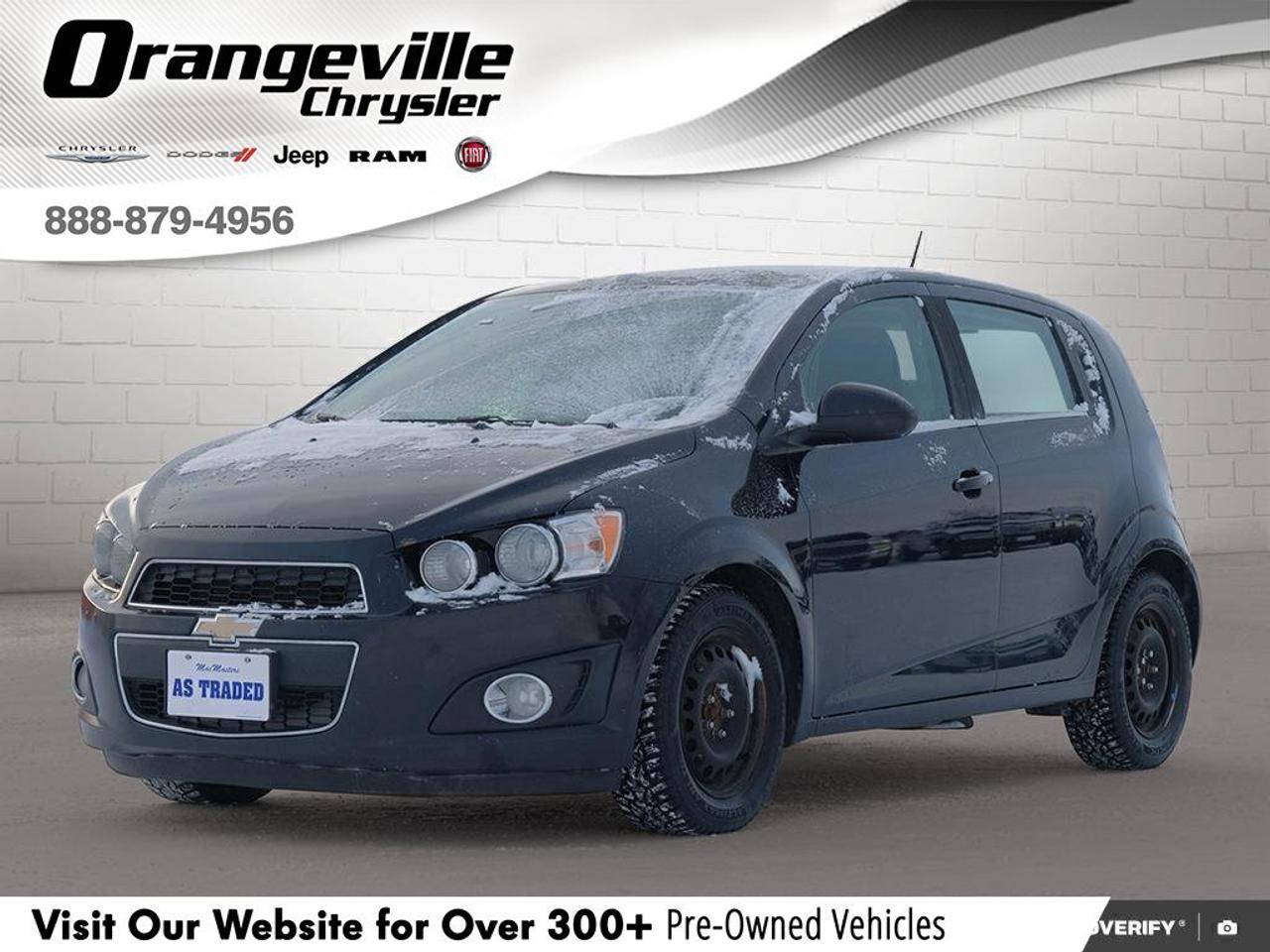 2015 Chevrolet Sonic LTHATCHBACK, LT, 1.8L, AUTOMATIC, FWD, CLOTH, AS-T Photo