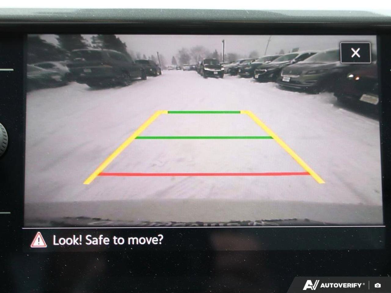 2023 Volkswagen Taos HighlineACCIDENT-FREE, AWD, 19 WHEEL PACK, HTD SEA Photo