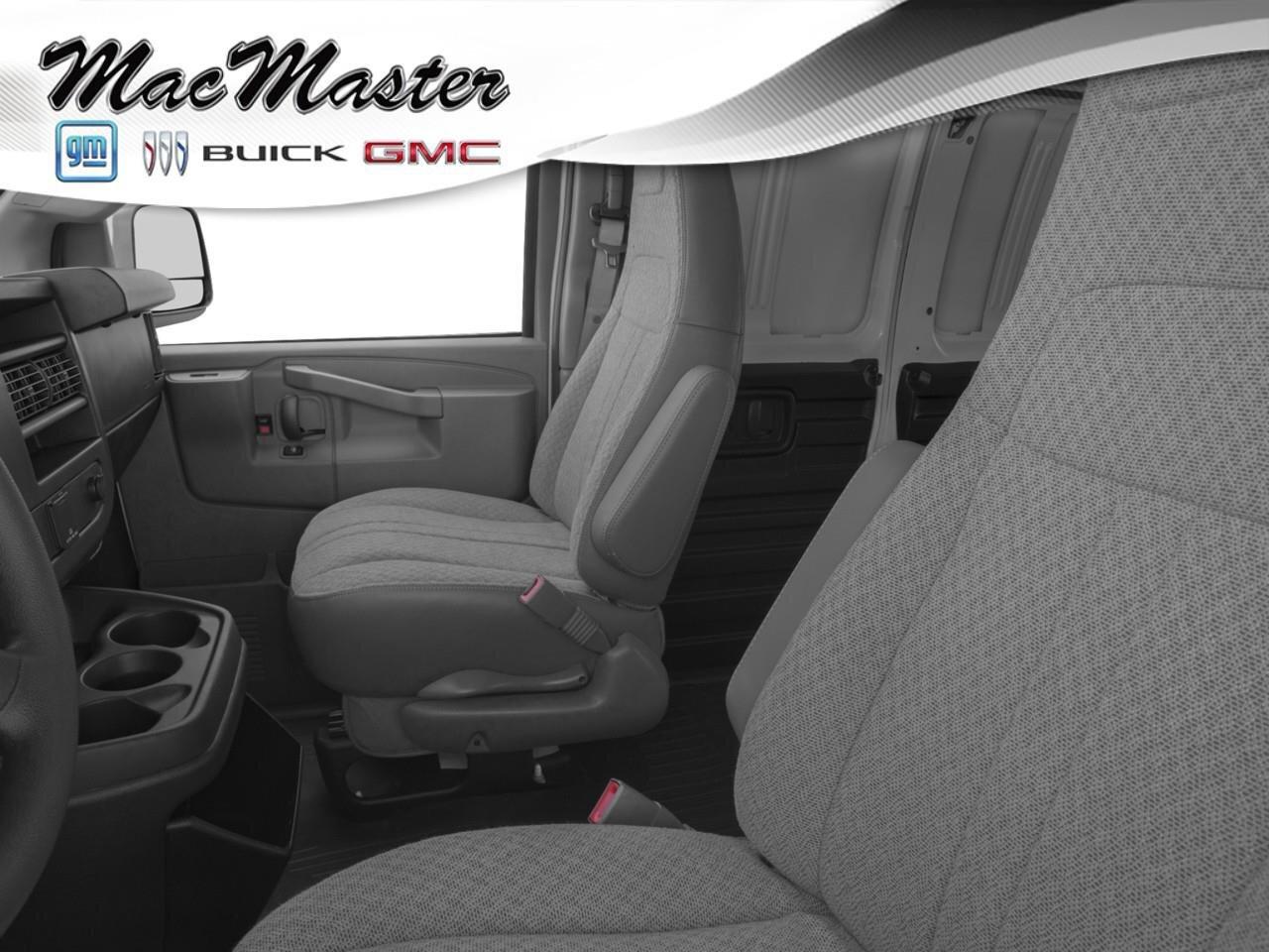 2017 GMC Savana Cargo Van Work Van2500, CARGO VAN, 4.8L V8, RWD, CLOTH, AS-T Photo