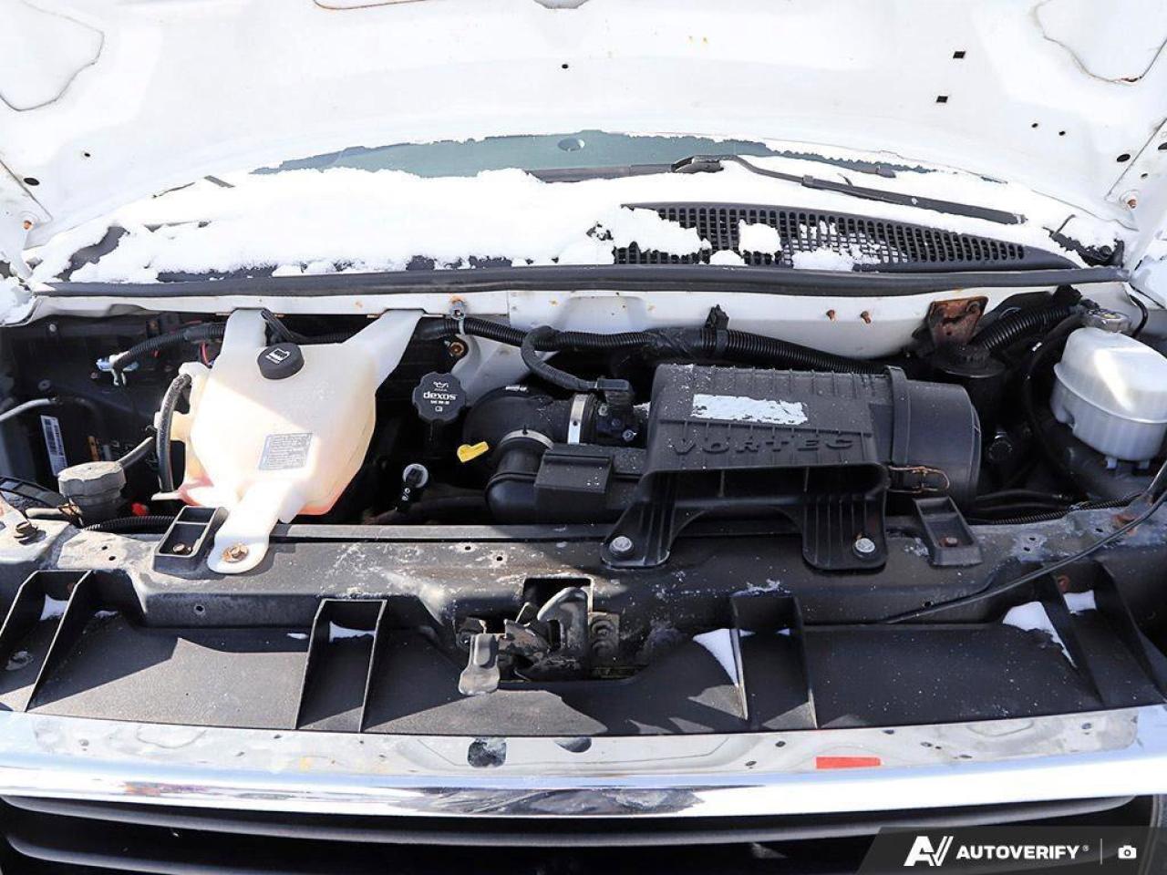 2017 GMC Savana Cargo Van Work Van2500, CARGO VAN, 4.8L V8, RWD, CLOTH, AS-T Photo