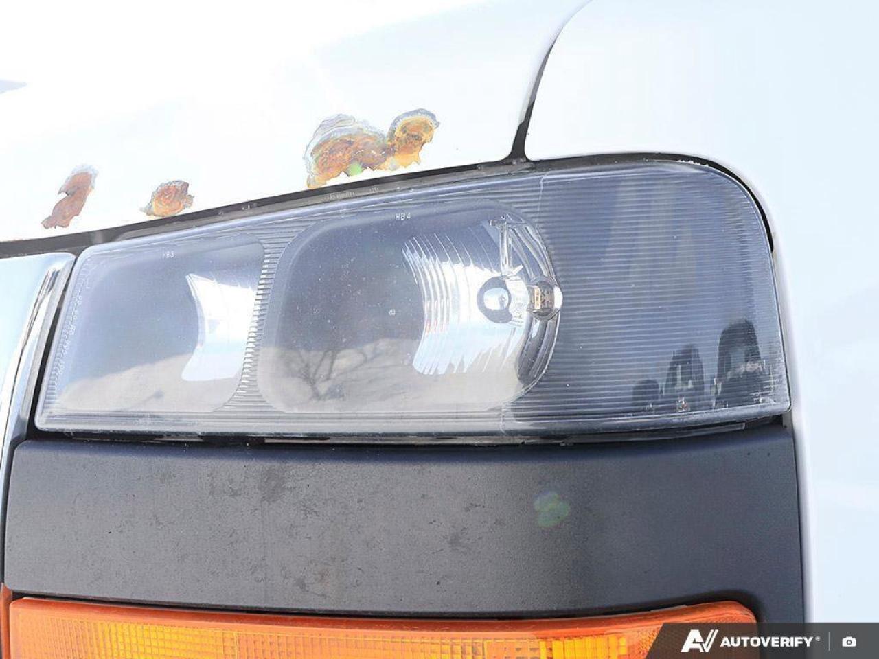 2017 GMC Savana Cargo Van Work Van2500, CARGO VAN, 4.8L V8, RWD, CLOTH, AS-T Photo