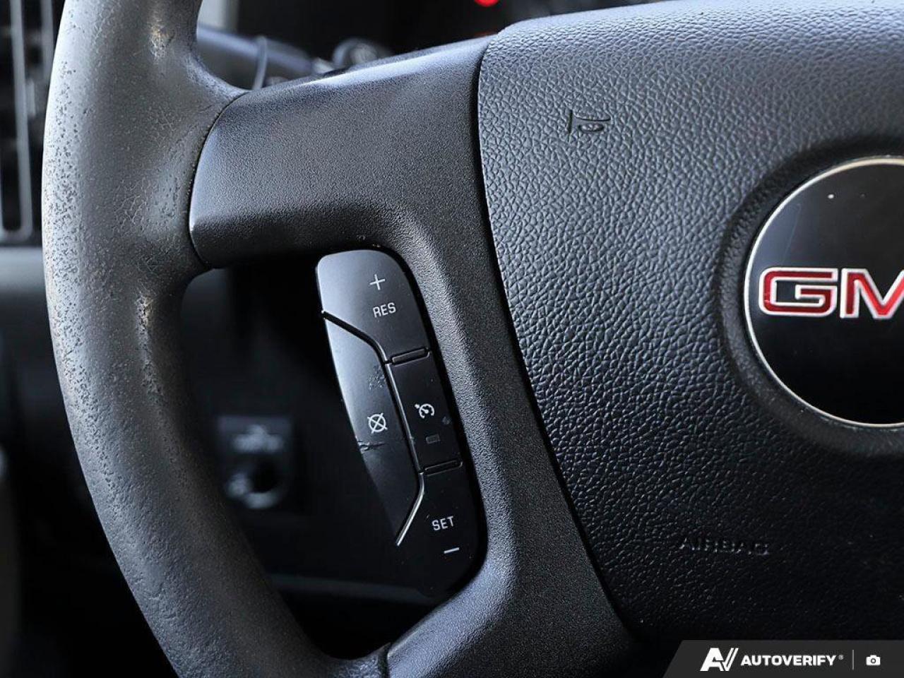 2017 GMC Savana Cargo Van Work Van2500, CARGO VAN, 4.8L V8, RWD, CLOTH, AS-T Photo