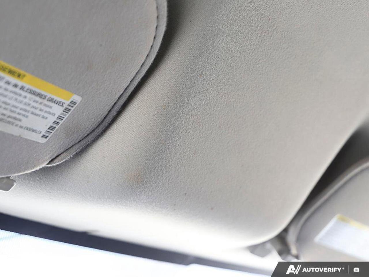 2017 GMC Savana Cargo Van Work Van2500, CARGO VAN, 4.8L V8, RWD, CLOTH, AS-T Photo