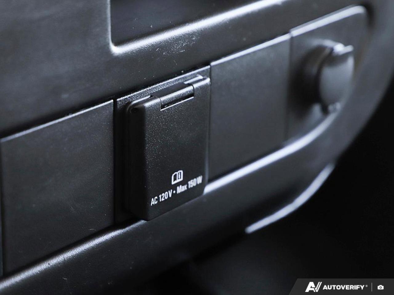 2017 GMC Savana Cargo Van Work Van2500, CARGO VAN, 4.8L V8, RWD, CLOTH, AS-T Photo