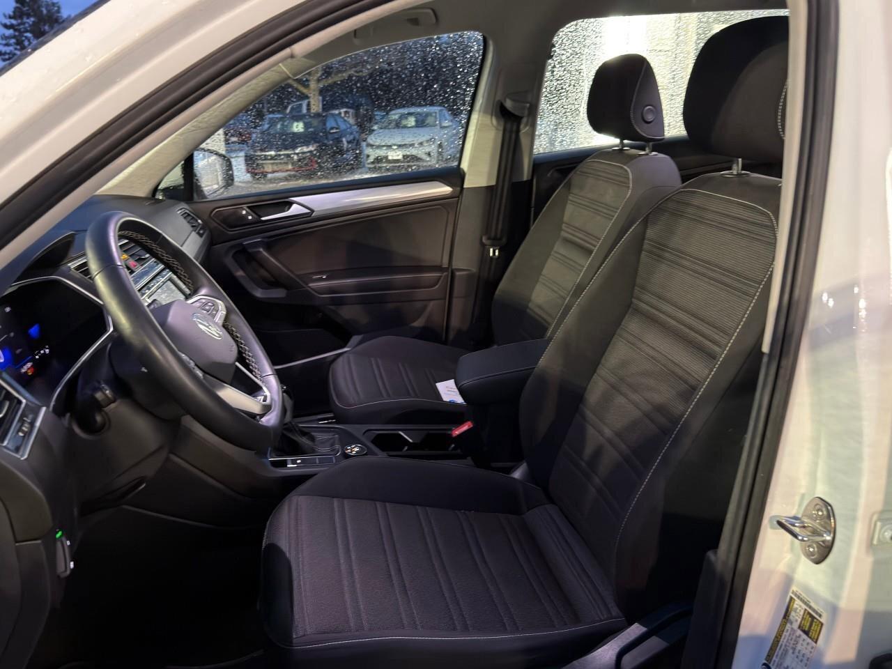 2024 Volkswagen Tiguan Trendline 4Motion Photo