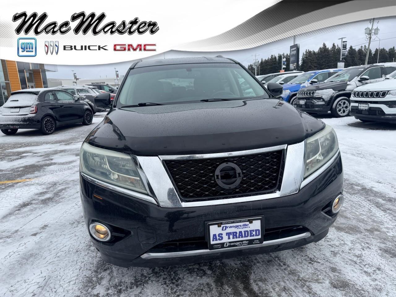 2016 Nissan Pathfinder SVS, 3.5L V6, CVT, AWD, CLOTH, 7-PASSENGER, AS-TRA Photo