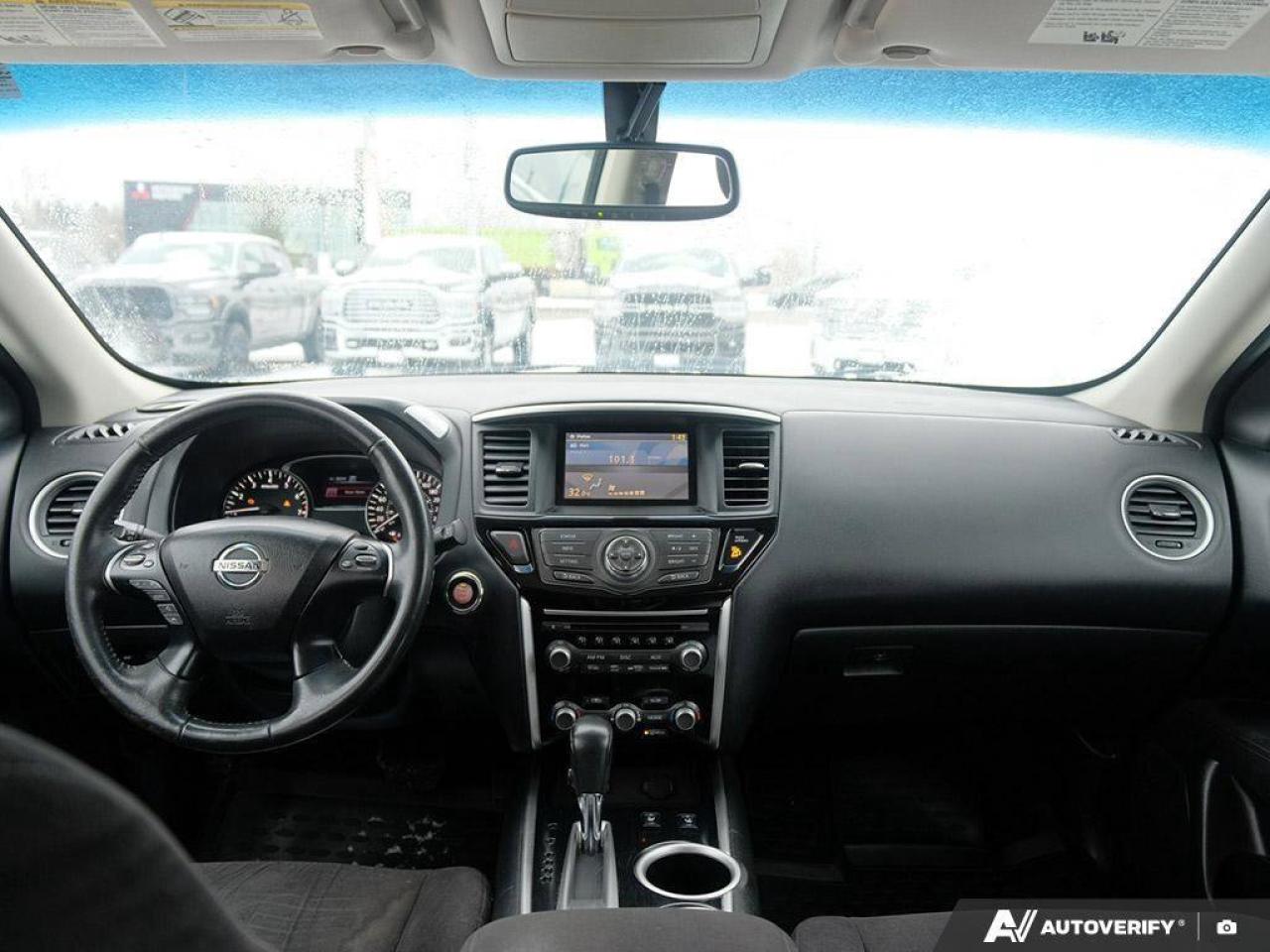 2016 Nissan Pathfinder SVS, 3.5L V6, CVT, AWD, CLOTH, 7-PASSENGER, AS-TRA Photo