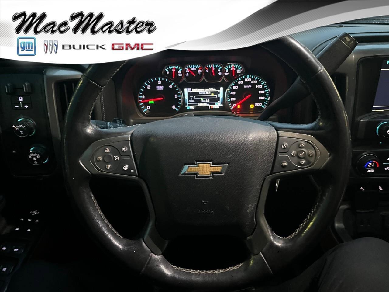 2018 Chevrolet Silverado 1500 4WD Crew Cab 143.5  High Country Photo