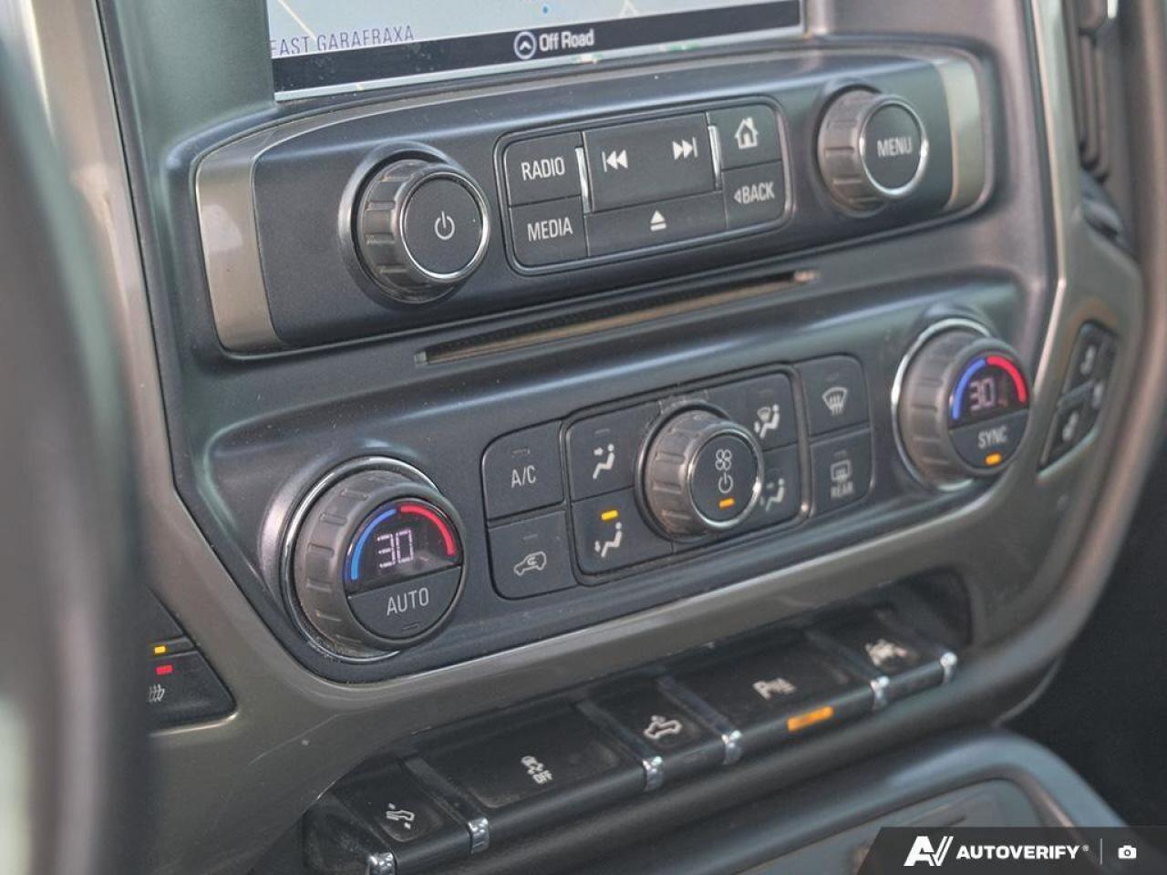 2018 Chevrolet Silverado 1500 High CountryHIGH COUNTRY, 5.3L V8, 4X4, LEATHER, C Photo