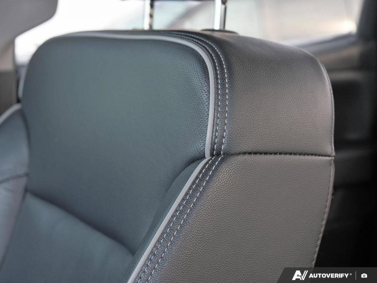 2018 Chevrolet Silverado 1500 High CountryHIGH COUNTRY, 5.3L V8, 4X4, LEATHER, C Photo