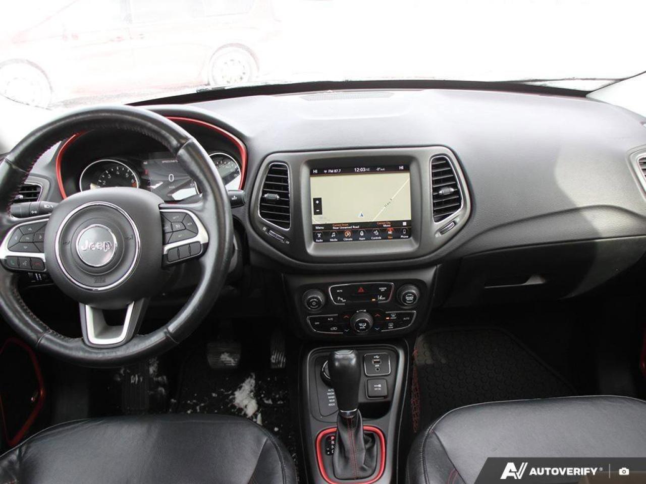 2018 Jeep Compass TrailhawkTrailhawk, 2.4L 4 CYLINDER, 4x4, LEATHER, Photo