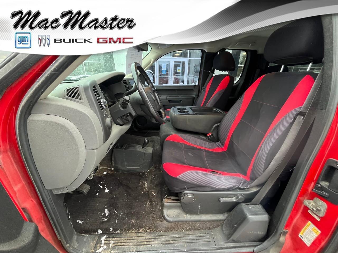 2011 Chevrolet Silverado 1500 LSLS, 4.8L V8, 4X4, CLOTH, AS-TRADED! Photo