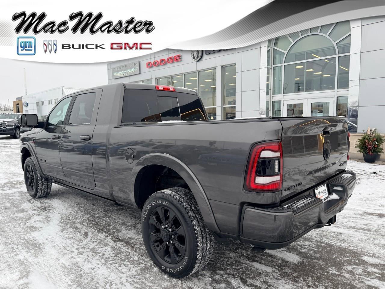 2022 RAM 2500 LimitedLIMITED, 6.7L CUMMINS DIESEL, 4X4, MEGA CAB Photo