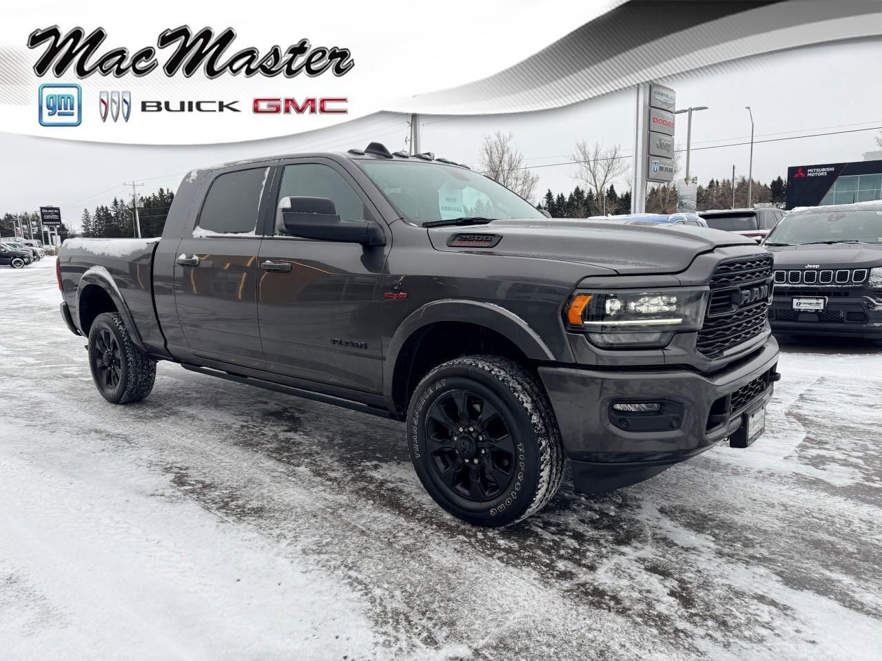 2022 RAM 2500 LimitedLIMITED, 6.7L CUMMINS DIESEL, 4X4, MEGA CAB Photo