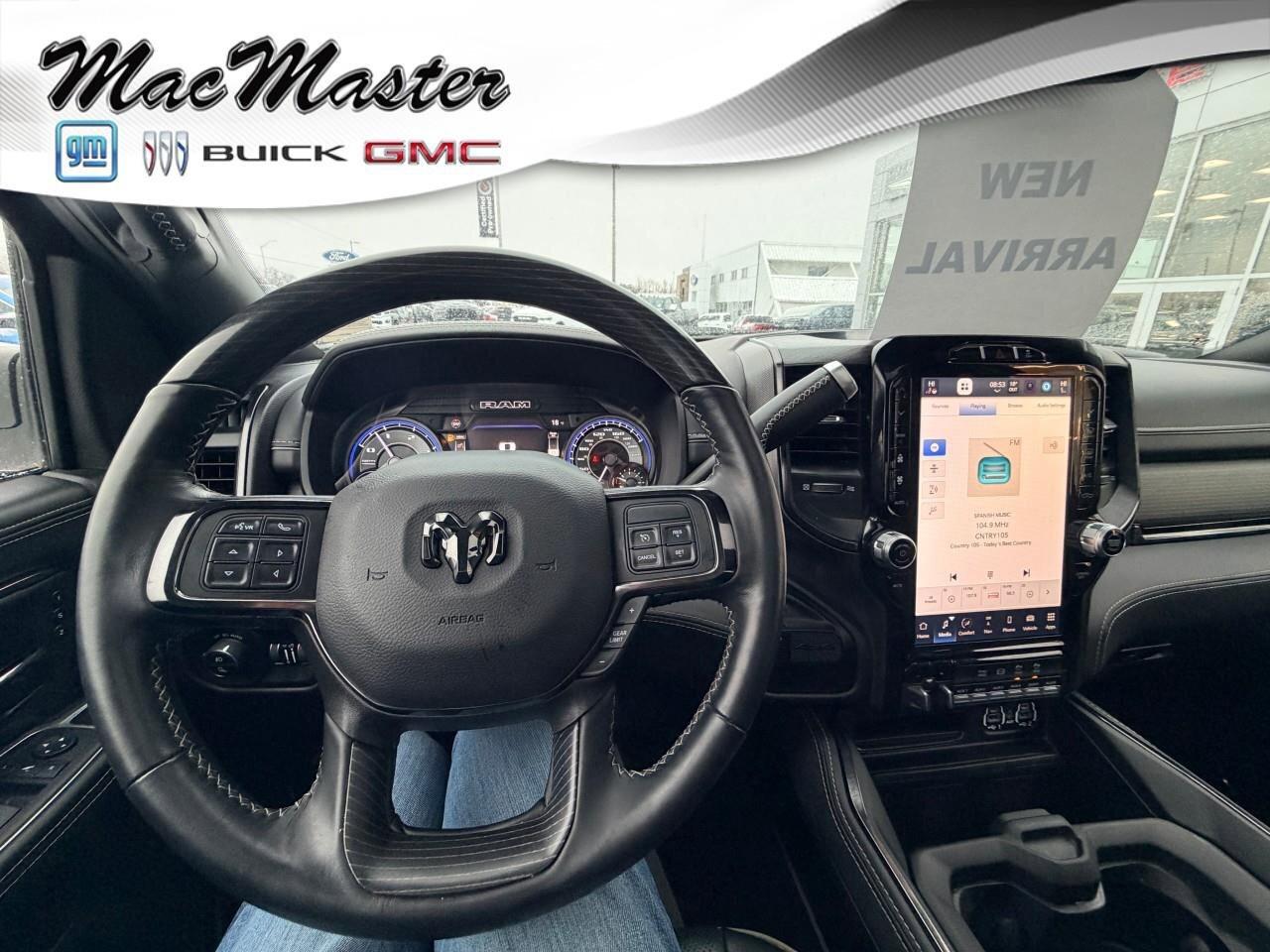 2022 RAM 2500 LimitedLIMITED, 6.7L CUMMINS DIESEL, 4X4, MEGA CAB Photo