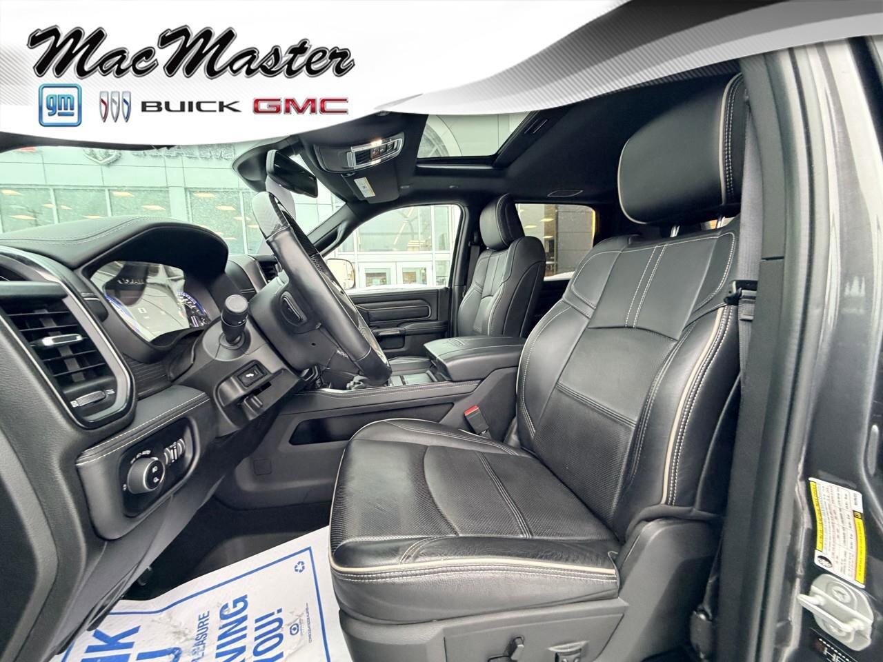 2022 RAM 2500 LimitedLIMITED, 6.7L CUMMINS DIESEL, 4X4, MEGA CAB Photo