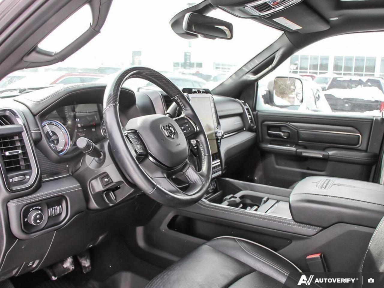 2022 RAM 2500 LimitedLIMITED, 6.7L CUMMINS DIESEL, 4X4, MEGA CAB Photo