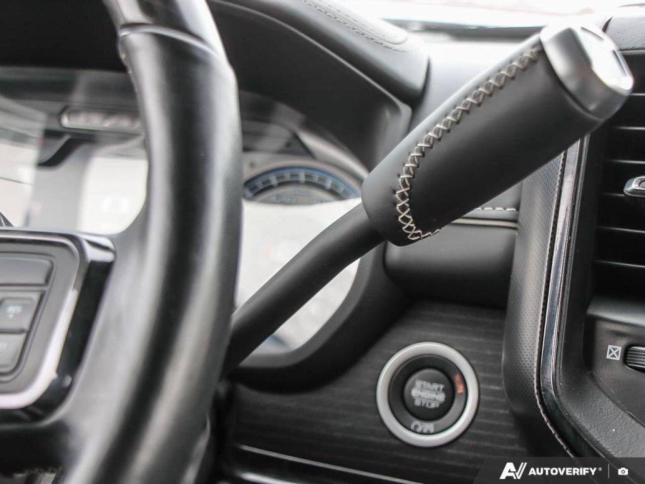 2022 RAM 2500 LimitedLIMITED, 6.7L CUMMINS DIESEL, 4X4, MEGA CAB Photo