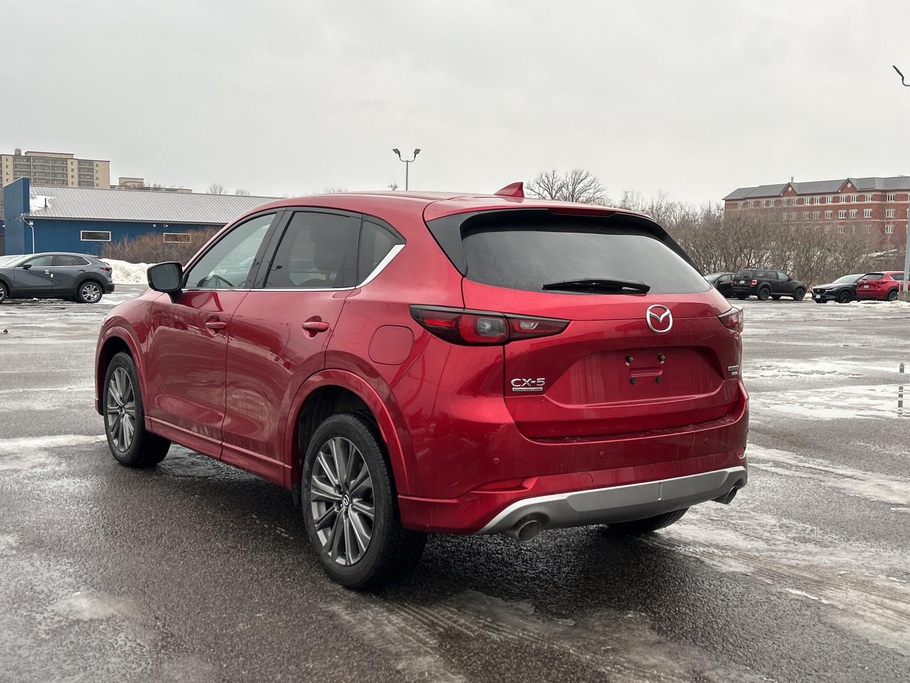 2024 Mazda CX-5 Signature AWD Photo2