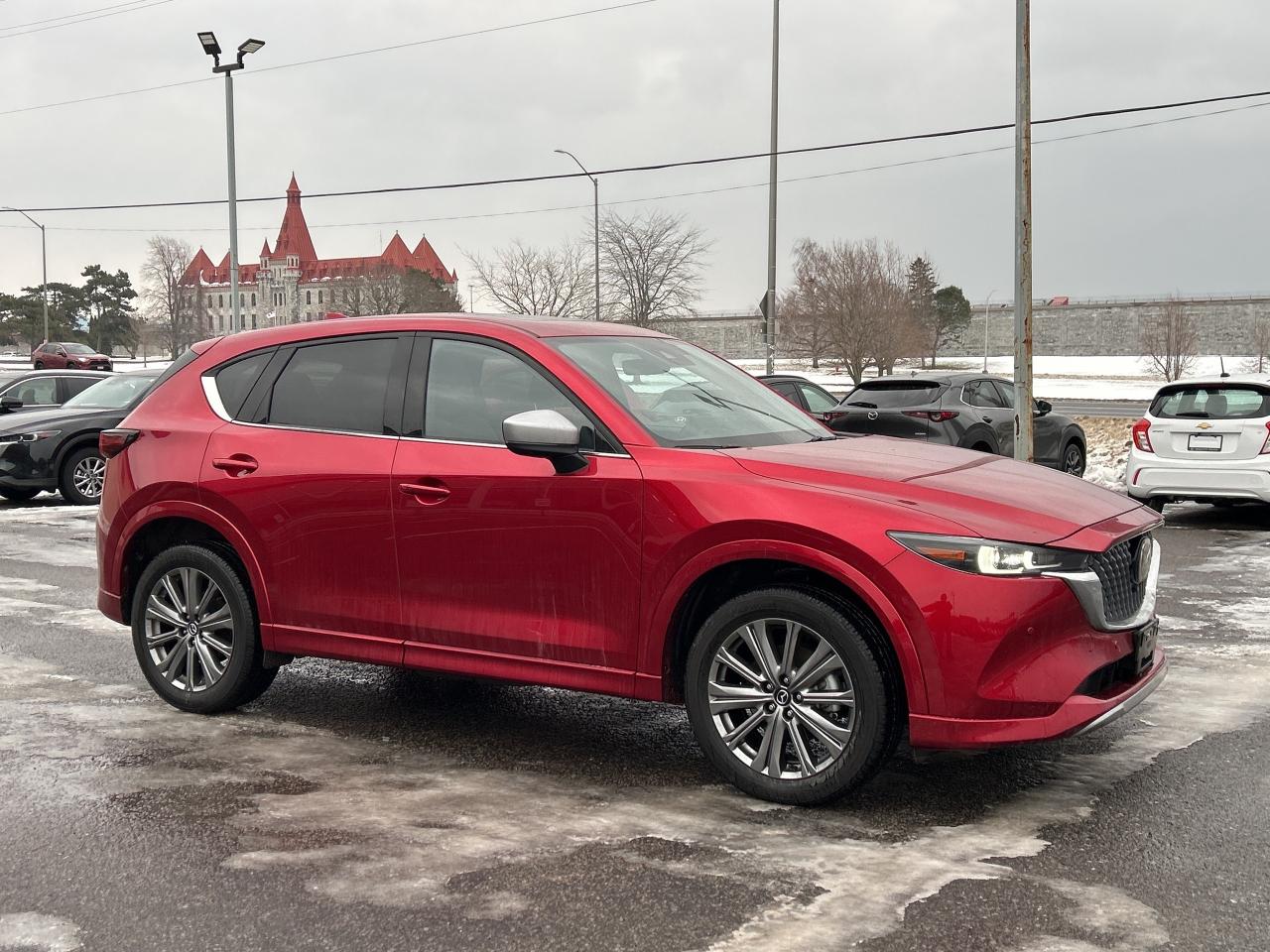 2024 Mazda CX-5 Signature AWD Photo