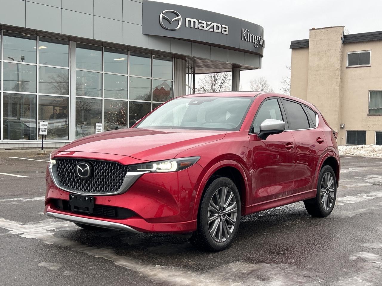 2024 Mazda CX-5 Signature AWD Photo