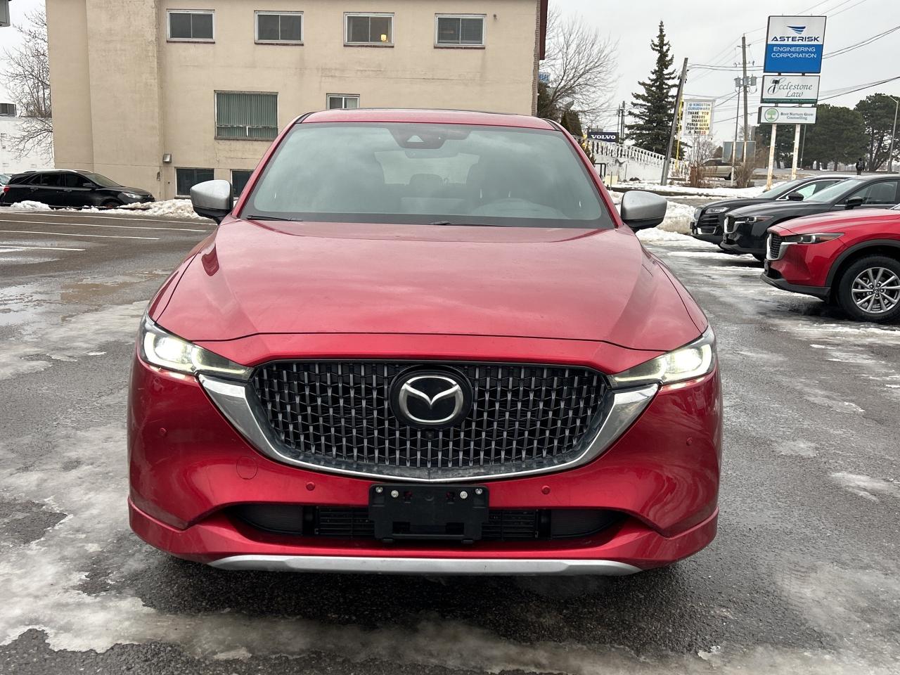 2024 Mazda CX-5 Signature AWD Photo