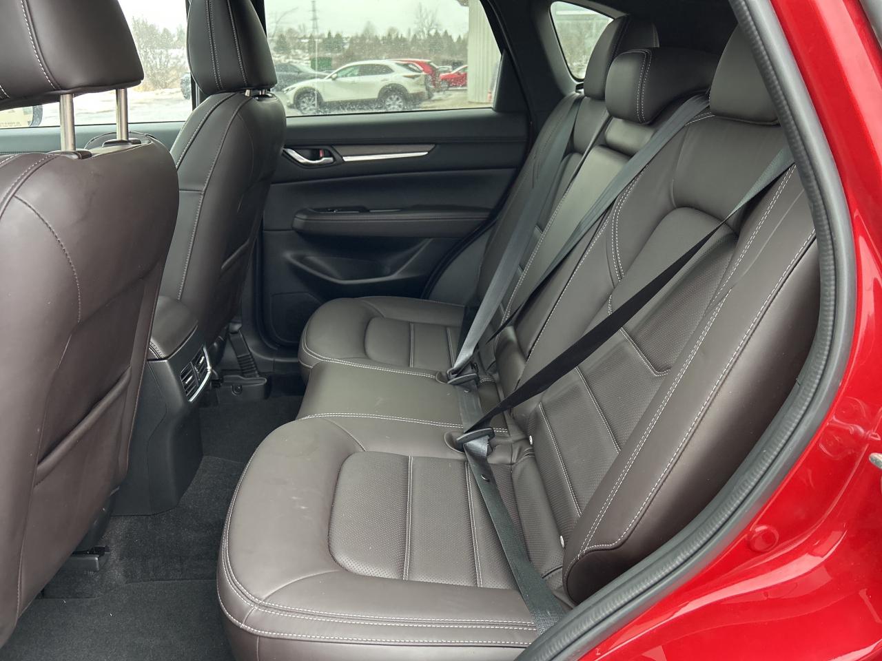 2024 Mazda CX-5 Signature AWD Photo