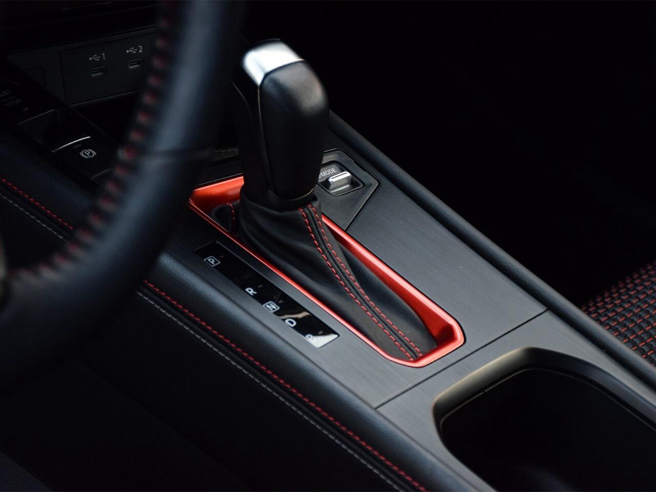 2025 Nissan Kicks SR AWD, DEMO CLEARANCE !! Photo