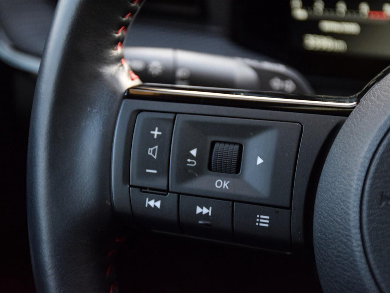 2025 Nissan Kicks SR AWD, DEMO CLEARANCE !! Photo