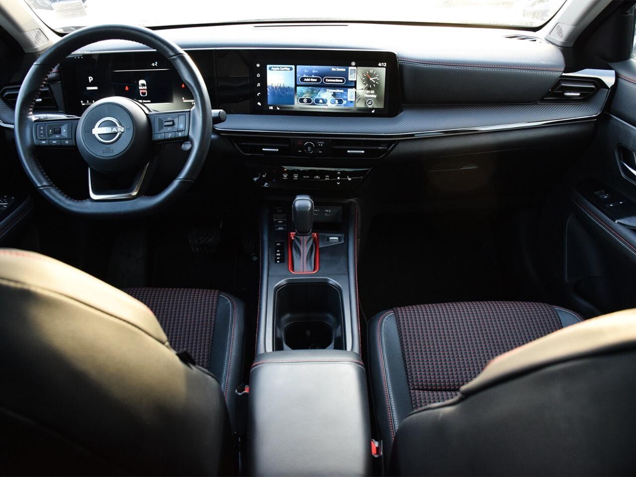 2025 Nissan Kicks SR AWD, DEMO CLEARANCE !! Photo