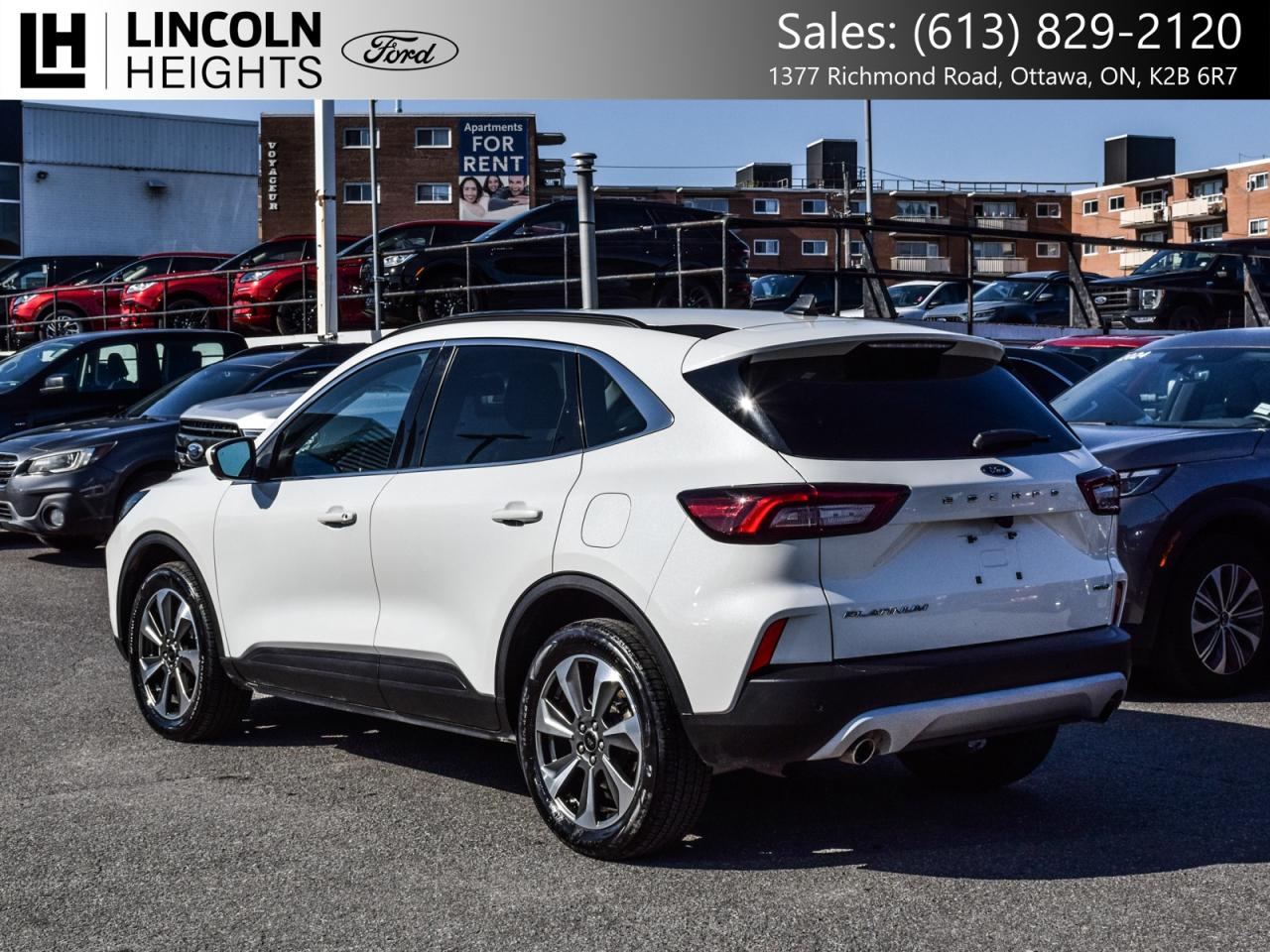 2024 Ford Escape PLATINUM AWD 2.0L Photo4