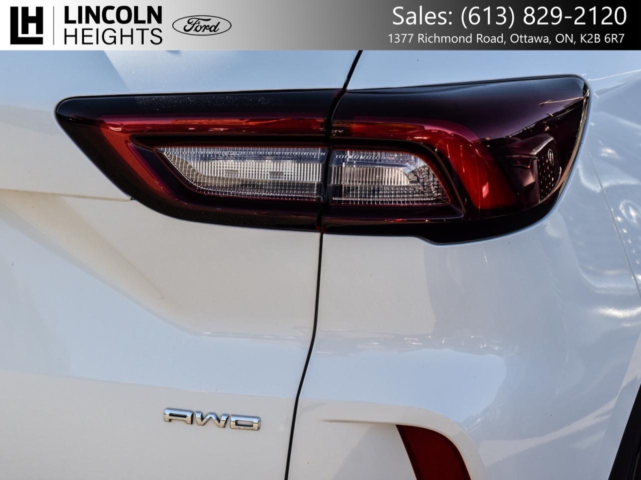 2024 Ford Escape PLATINUM AWD 2.0L Photo