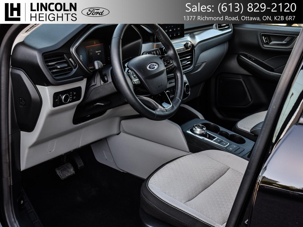 2024 Ford Escape Active FWD Photo