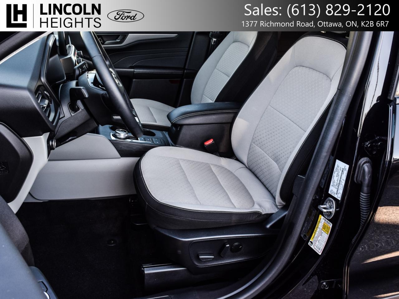 2024 Ford Escape Active FWD Photo