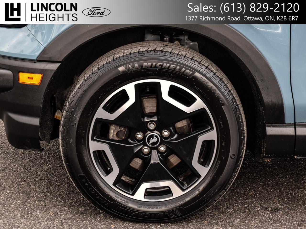 2022 Ford Bronco Sport OUTER BANK 4WD Photo