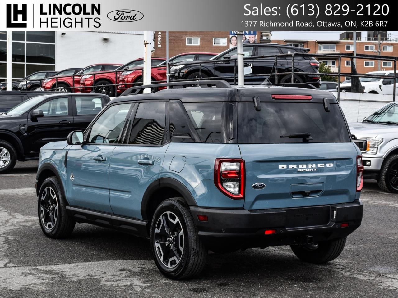 2022 Ford Bronco Sport OUTER BANK 4WD Photo