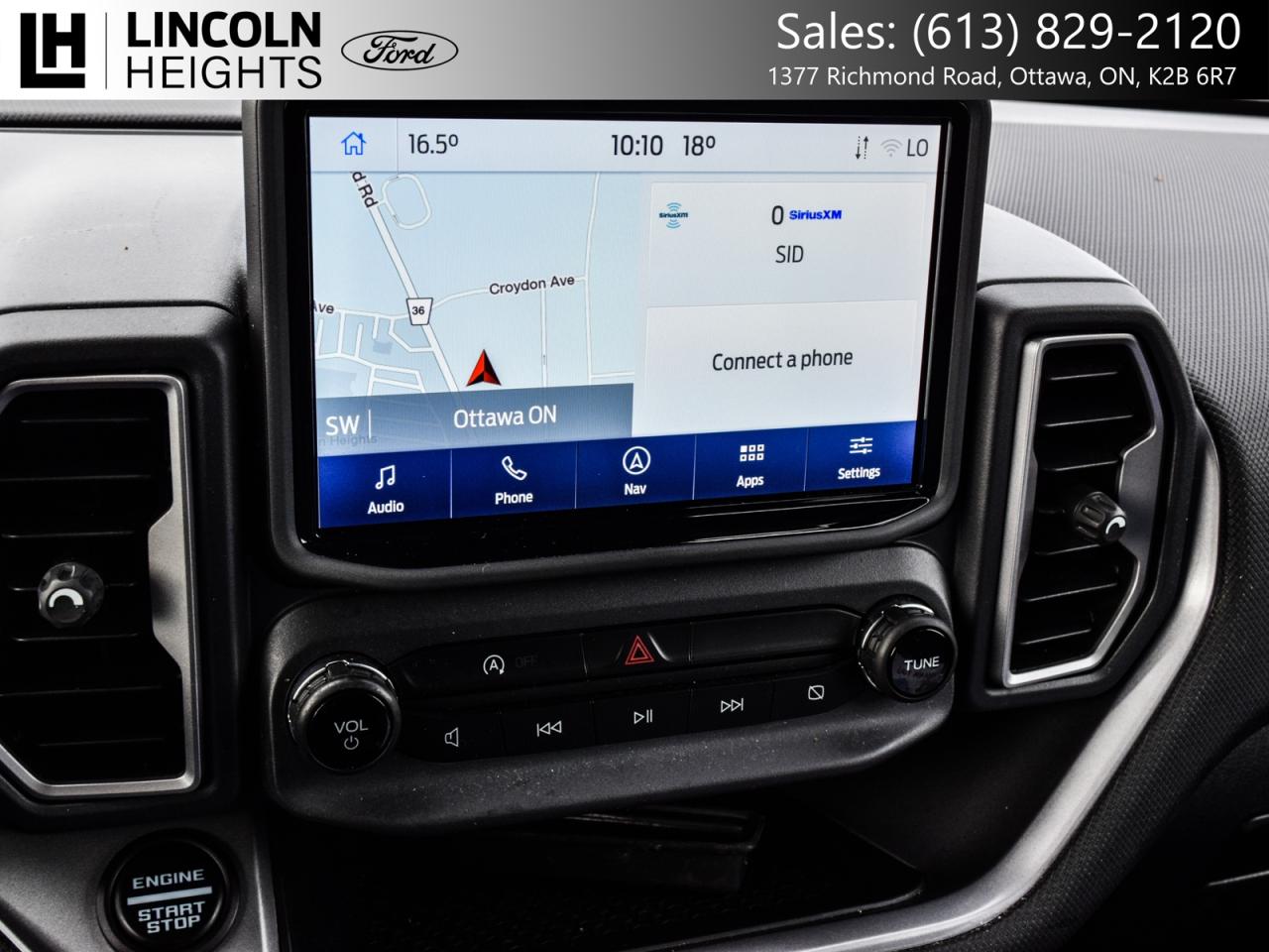 2022 Ford Bronco Sport OUTER BANK 4WD Photo