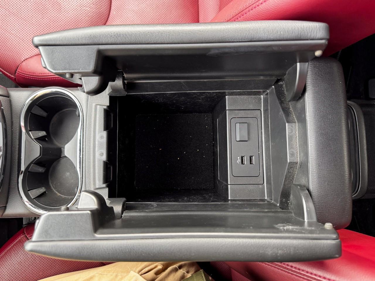 2022 Mazda CX-9 Kuro Edition Photo