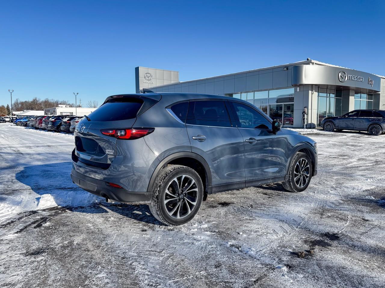 2023 Mazda CX-5 GT Photo