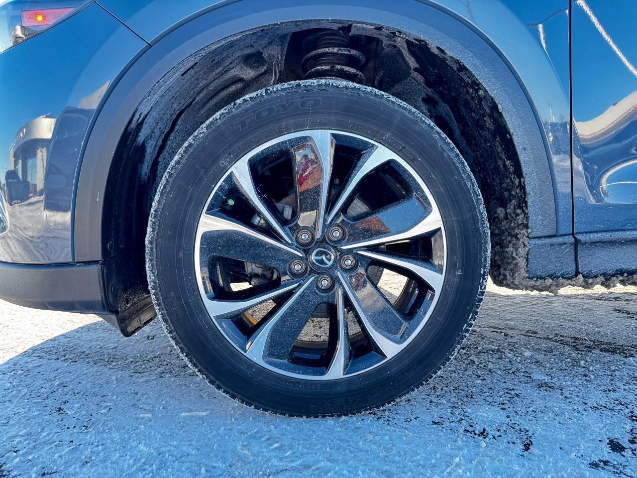 2023 Mazda CX-5 GT Photo