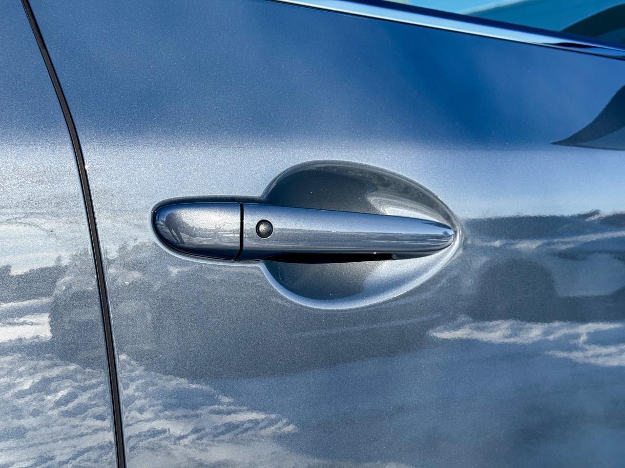 2023 Mazda CX-5 GT Photo